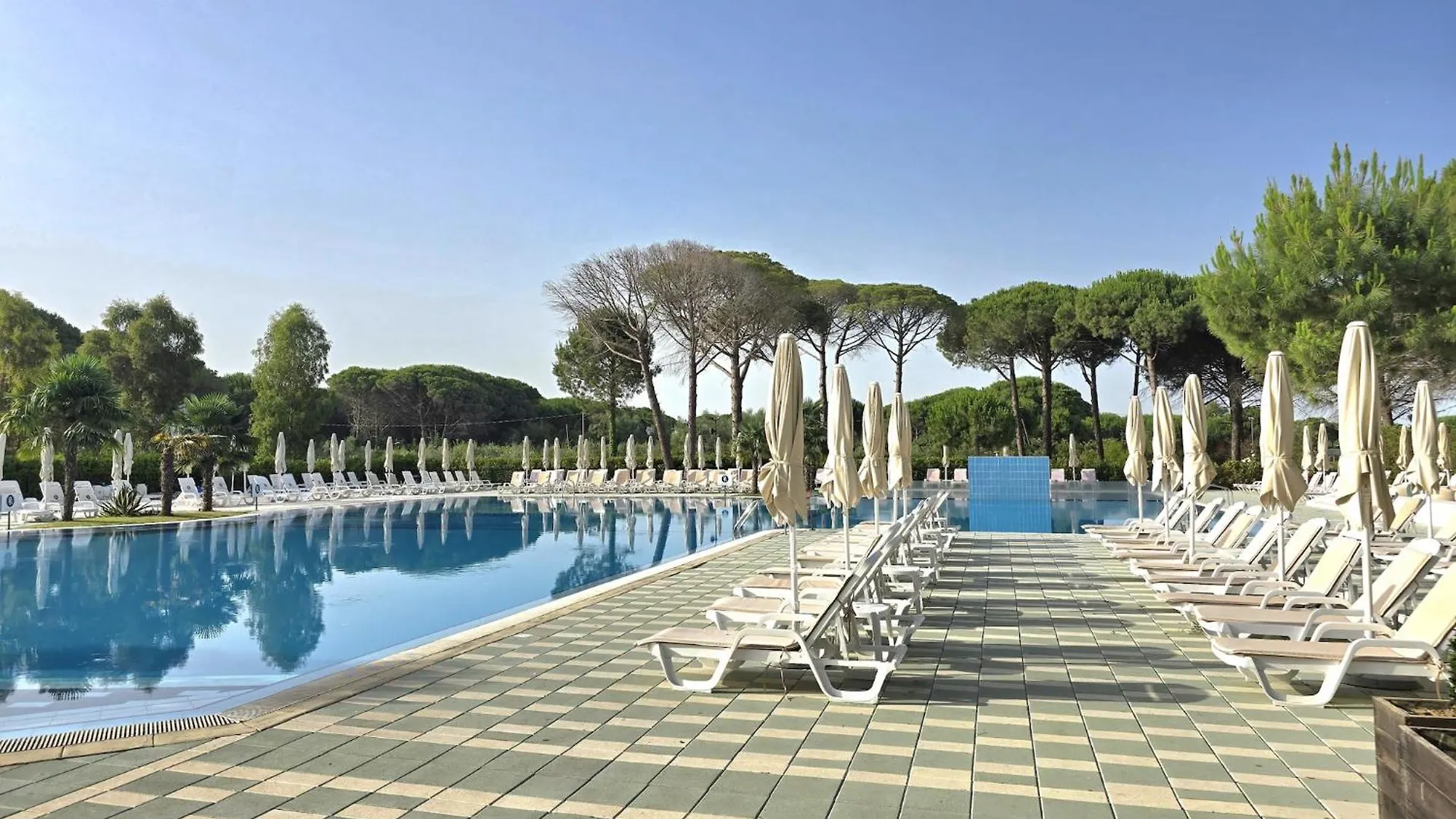 Apartment Near Gjiri Lalzit Beach Plazhi San Pietro Albanie
